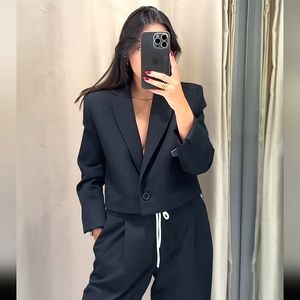 Zara Black Cropped Blazer Jacket